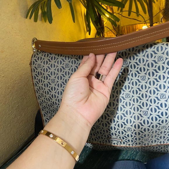 Louis Quatorze 2 in 1 Bag l. Messenger + Shoulder Bag. - Picture 6 of 17